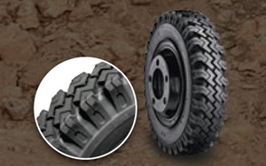 Ban Off-Road (Hanya di Tipe 136 HDX LSD & 136 HDX Plantation)